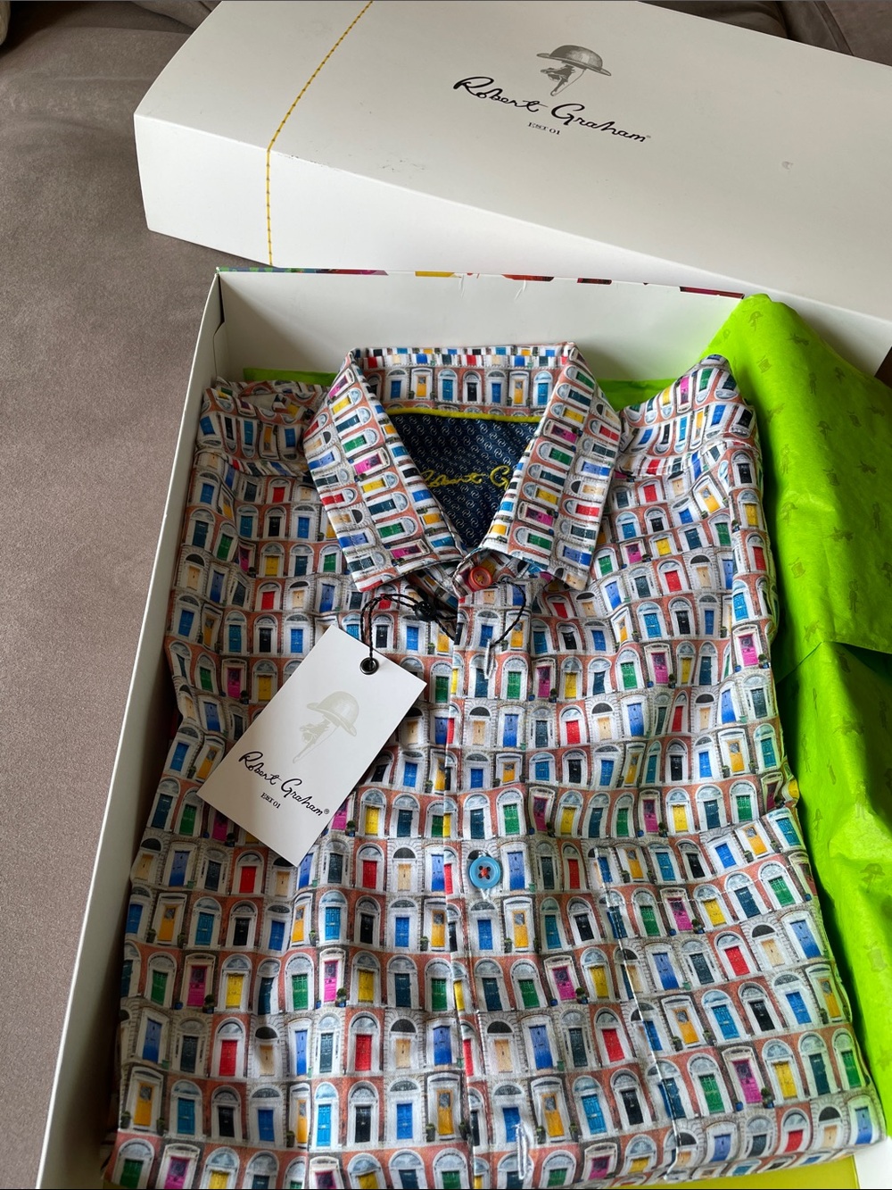 Robert Graham Short Sleeve Doorways Print Shirt - Picture 1 of 3